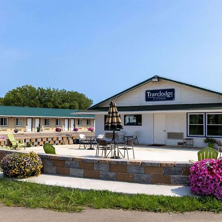 Travelodge By Wyndham Spirit Lake/Okoboji Экстерьер фото