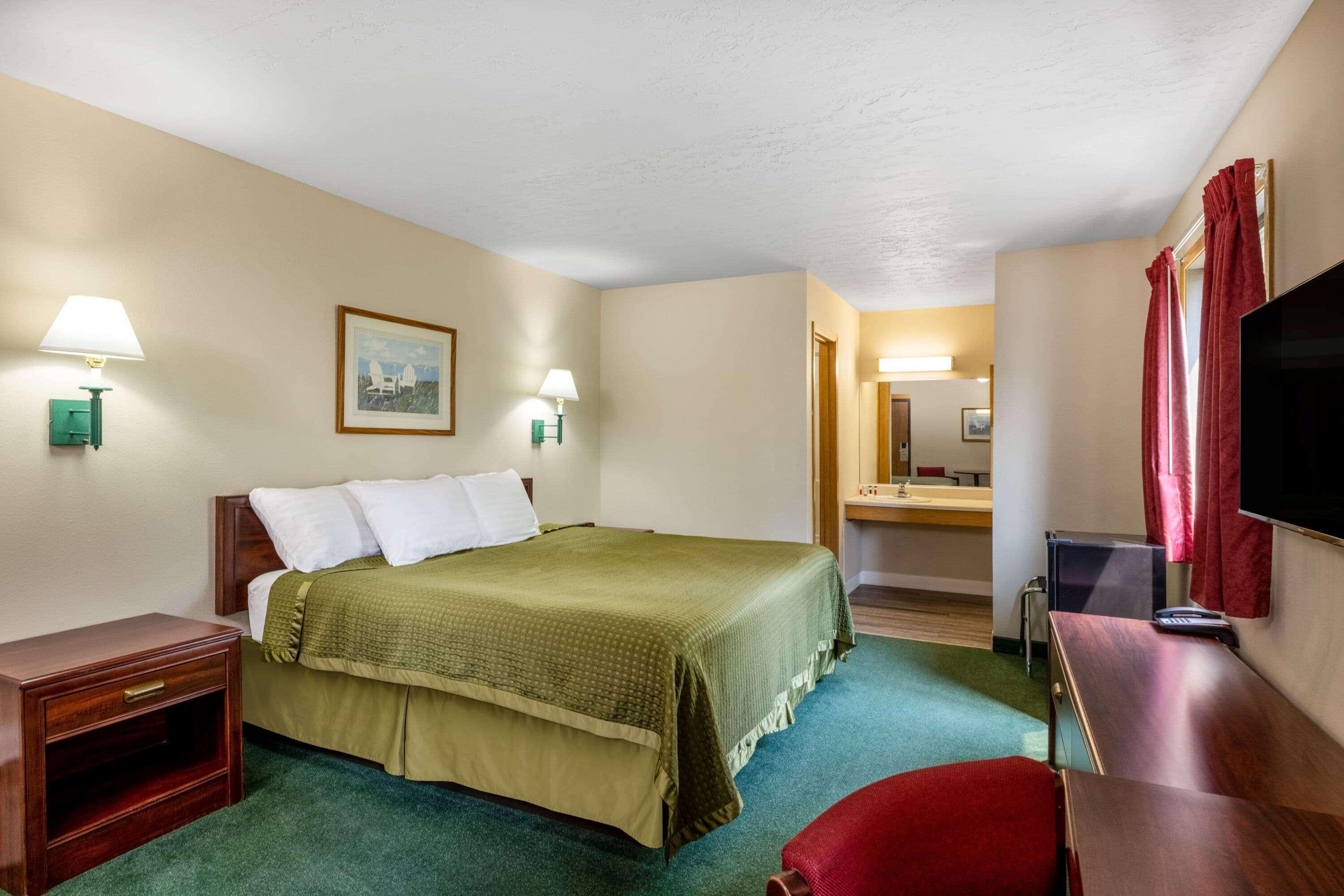 Travelodge By Wyndham Spirit Lake/Okoboji Экстерьер фото