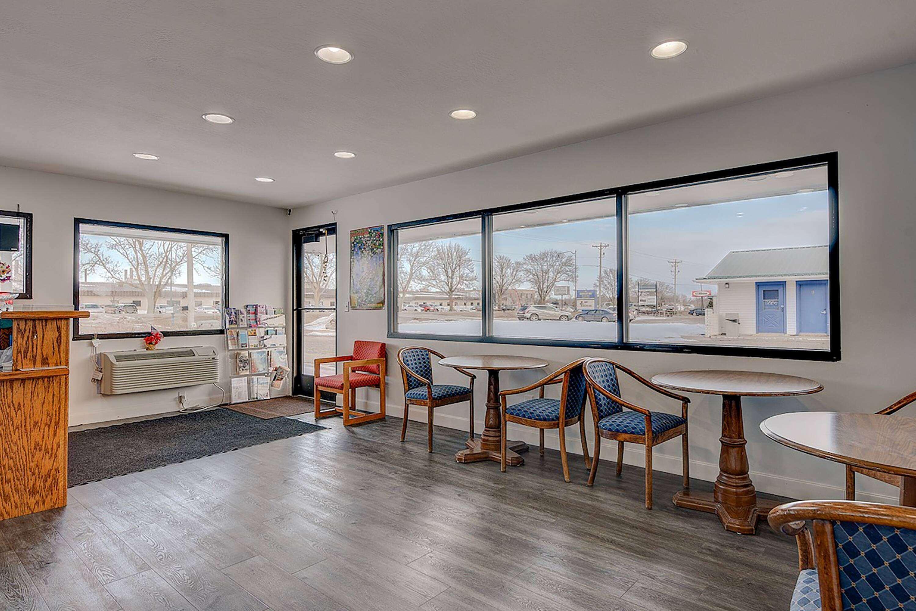 Travelodge By Wyndham Spirit Lake/Okoboji Экстерьер фото