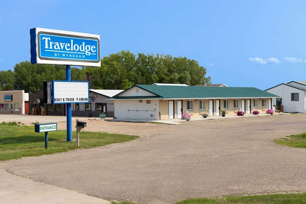 Travelodge By Wyndham Spirit Lake/Okoboji Экстерьер фото